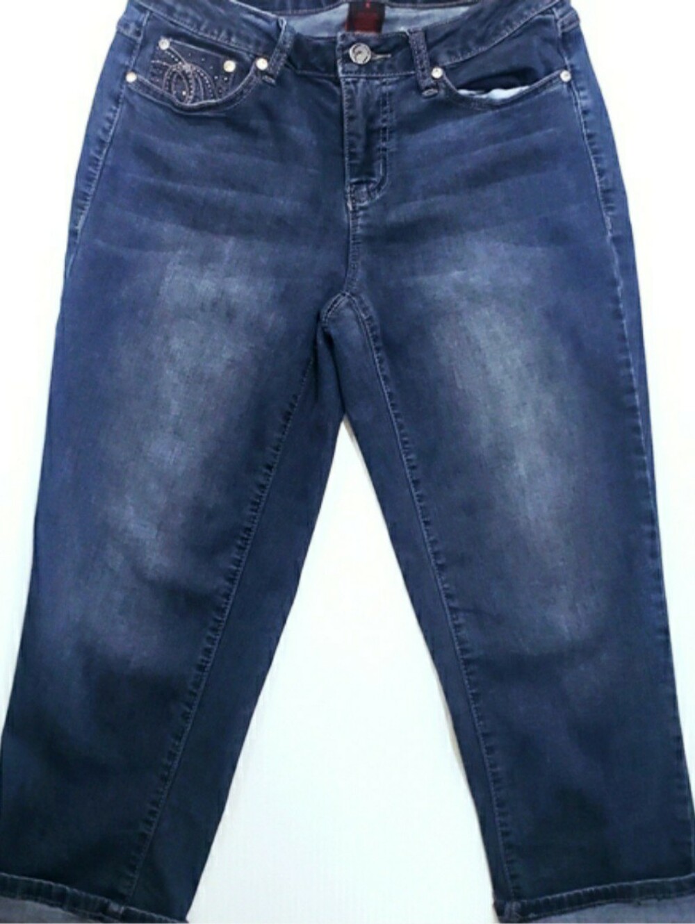 Earl Midrise Stretch Capri Jeans